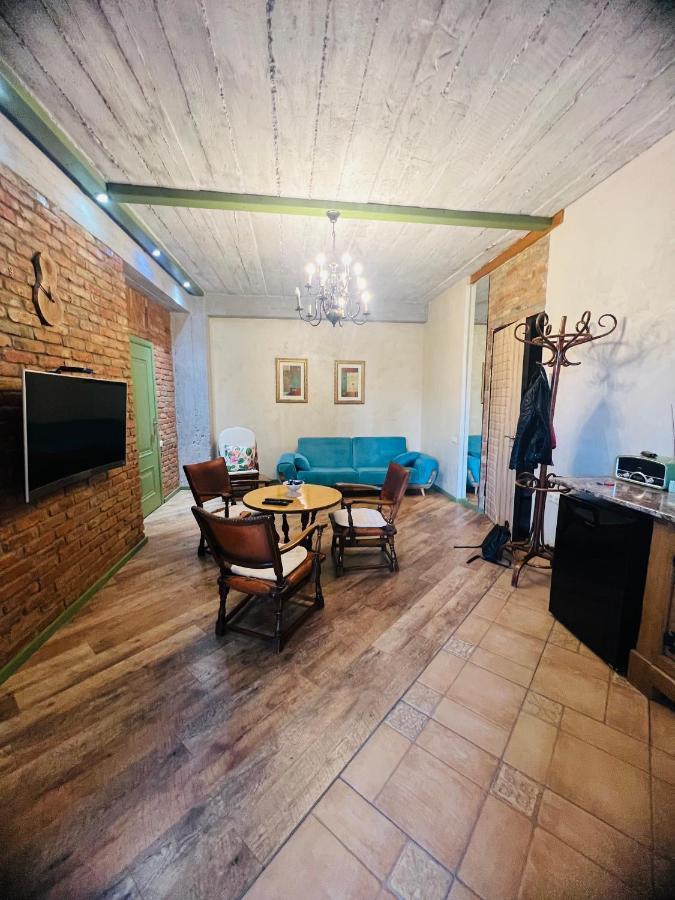 T2&T3 Apartments Levanto Tbilisi Eksteriør bilde